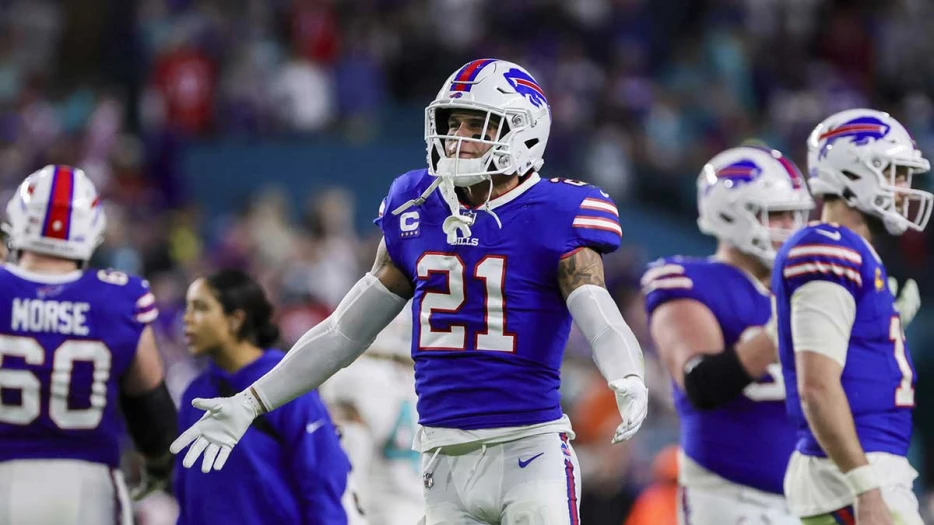 Bills bring back ex-Pro Bowler after season apart