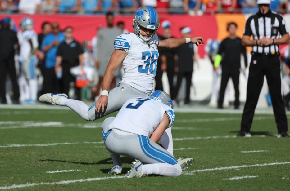 Dolphins To Sign K Riley Patterson