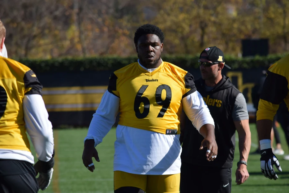 Steelers Axe Huge Nose Tackle During Final Cuts