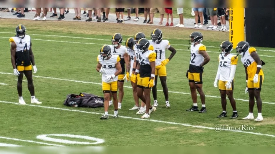 Analyst Calls Receivers The Steelers’ Biggest Flaw, Not Enough ‘Dudes’