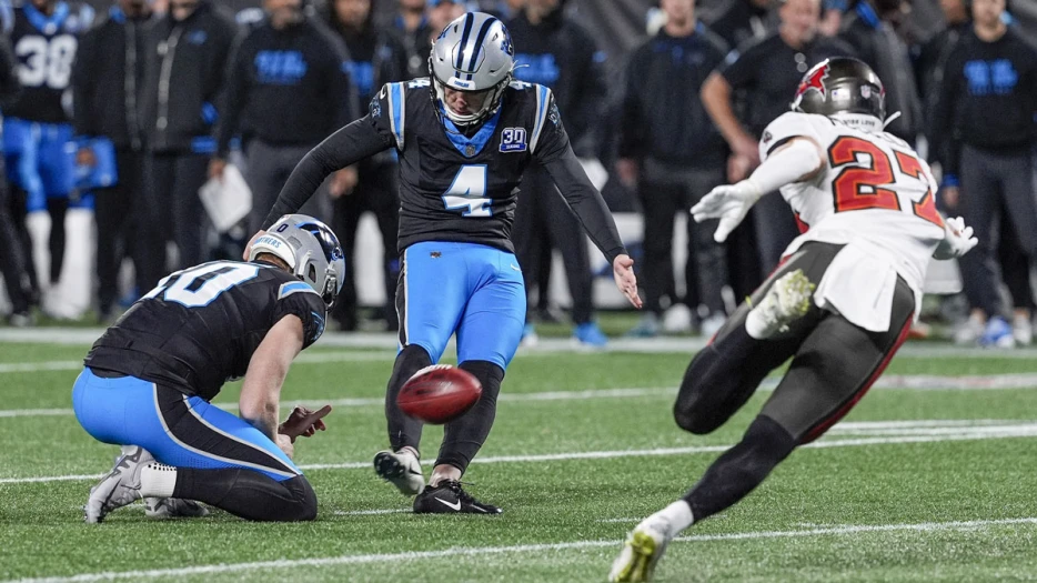 Bills work out 3 kickers