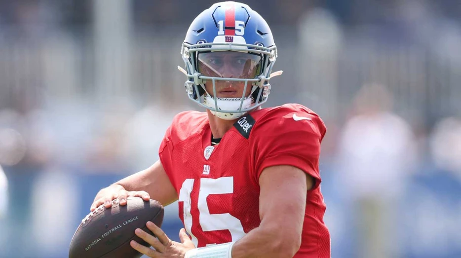 Patriots’ Tommy DeVito says goodbye to Giants in Frank Sinatra style