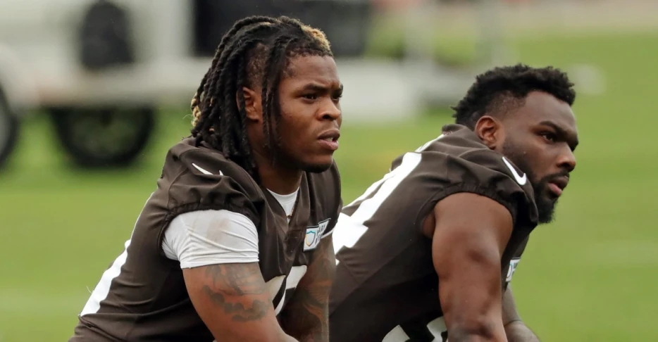 Browns set to bring back running game but something is missing