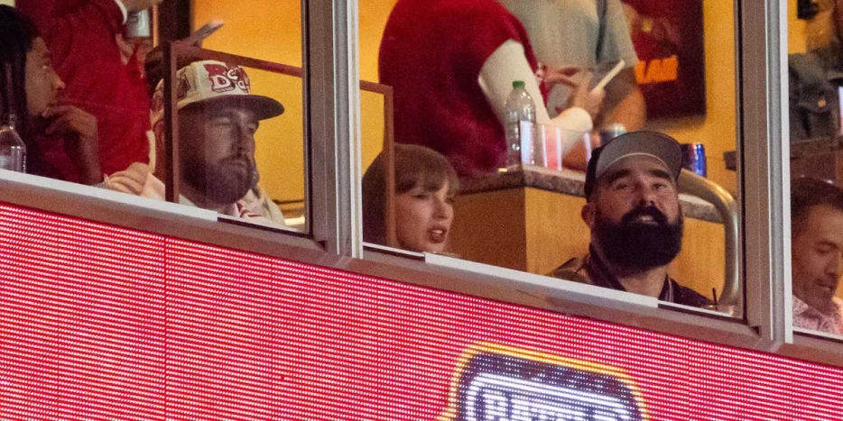 Taylor Swift’s Cincinnati-Nebraska appearance had fans going bonkers