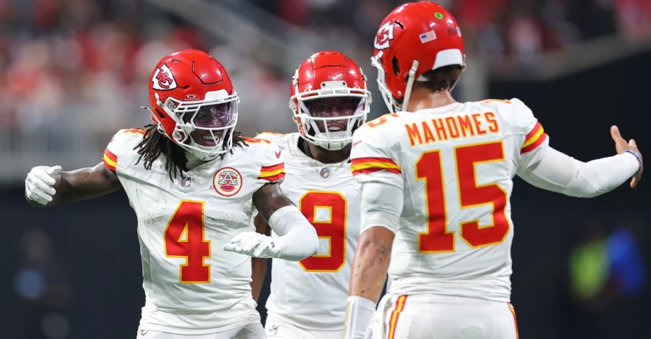 Chiefs may have to count on JuJu Smith-Schuster to fill Rashee Rice’s role