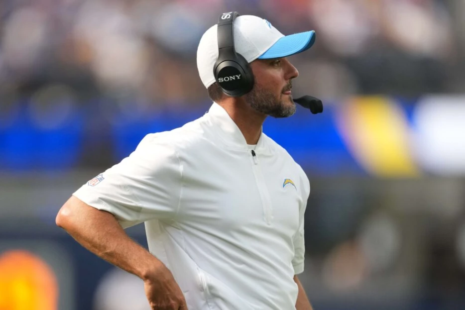 Chargers DC Jesse Minter Potential 2026 HC Candidate?