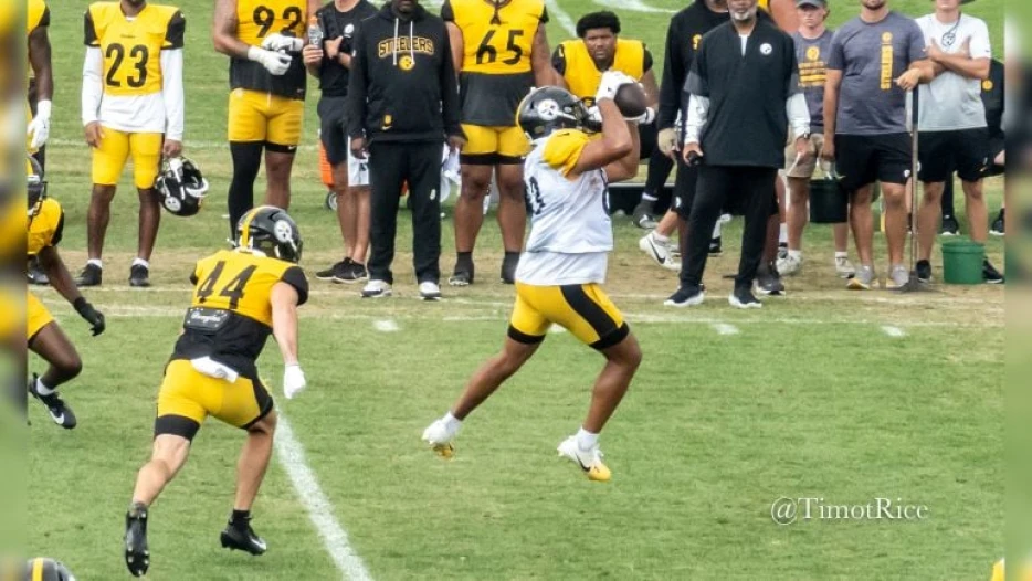 Connor Heyward Believes He’s Steelers Fans’ New ‘Scapegoat’ As Cam’s Little Brother