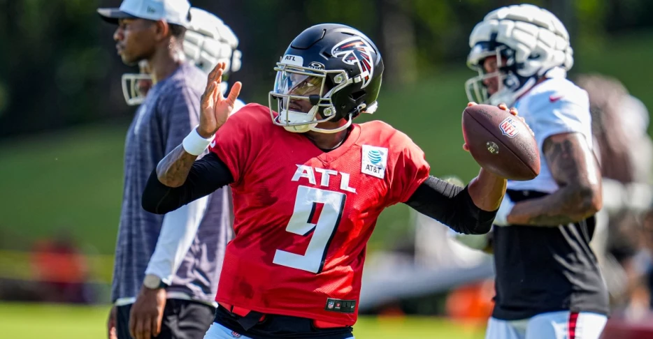 Falcons 2025 team captains announced