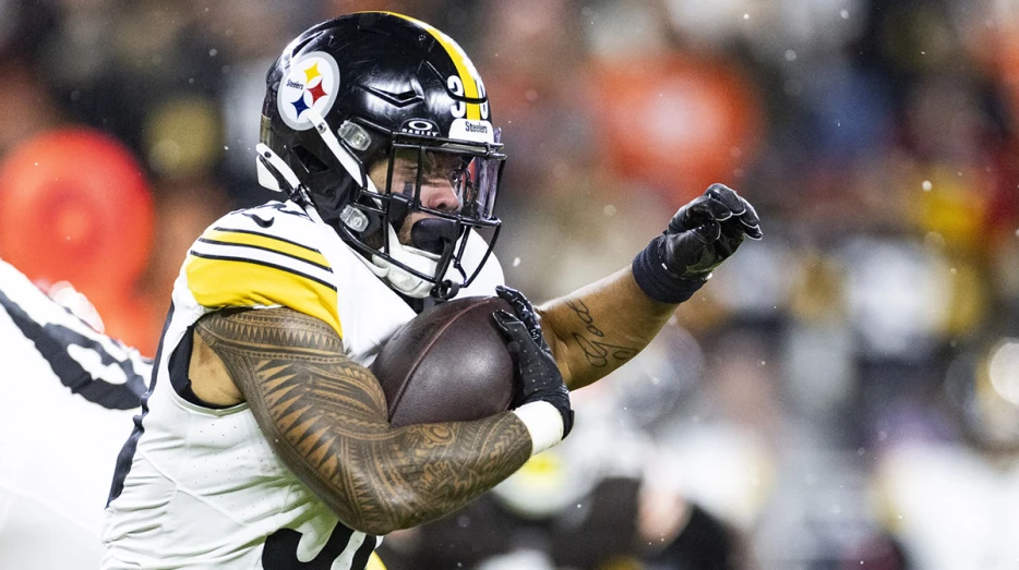 Jaylen Warren’s ‘dream’ reaction to signing new contract