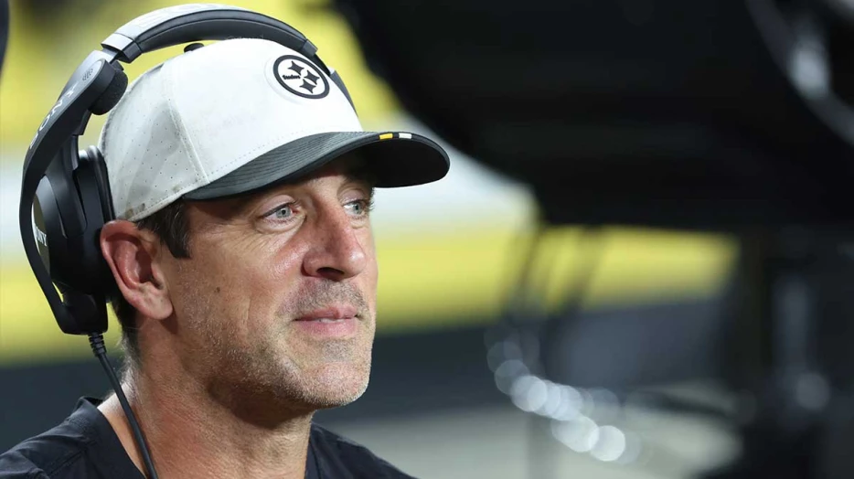 Steelers’ Aaron Rodgers ruins Mike Tomlin’s streak in ESPN season simulation