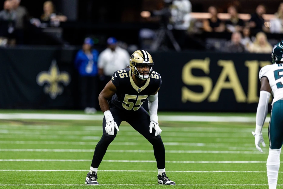 Bears &amp; Eagles Hosting DE Isaiah Foskey For Workouts