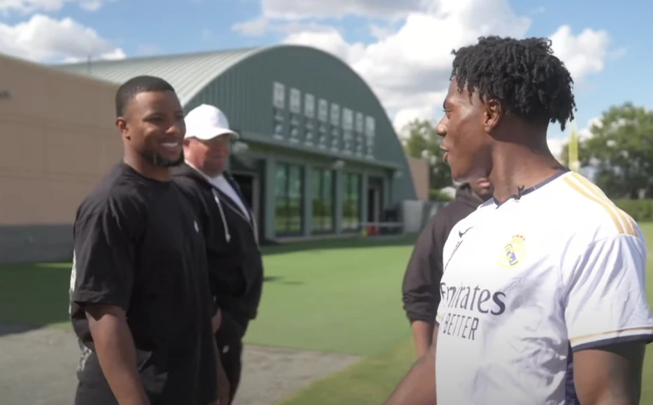 IShowSpeed Claims He Can Beat Saquon Barkley in a Race, Eats Cheesesteaks, and Asks Paul George Why He’s in Philly