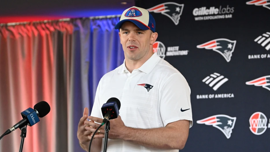 Patriots Linebacker Robert Spillane Praises Raiders Before Week 1 Contest