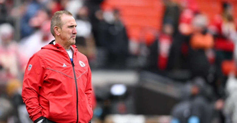 Steve Spagnuolo: It takes a while before you know what you have on defense