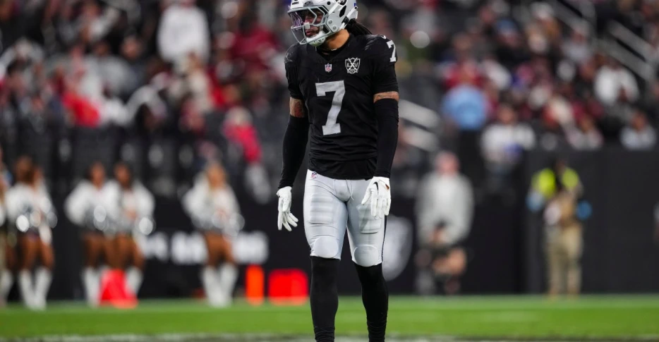 Raiders 2026 Comp Pick Tracker