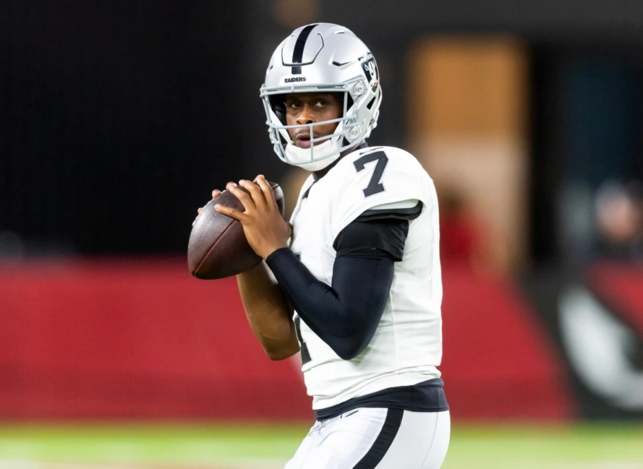 Raiders Daily: Early Candidate for No. 2 Cornerback Spot Emerges, a Week 1 Advantage?