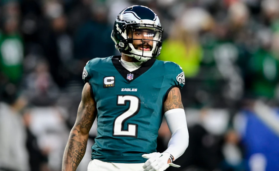 Darius Slay Emotional About Eagles Super Bowl Banner-Raising: ‘I Might Shed a Little Tear’