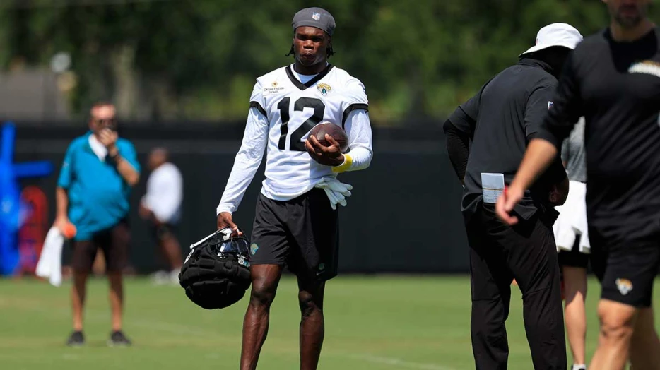 Jaguars rookie Travis Hunter’s initial injury status revealed before Week 1