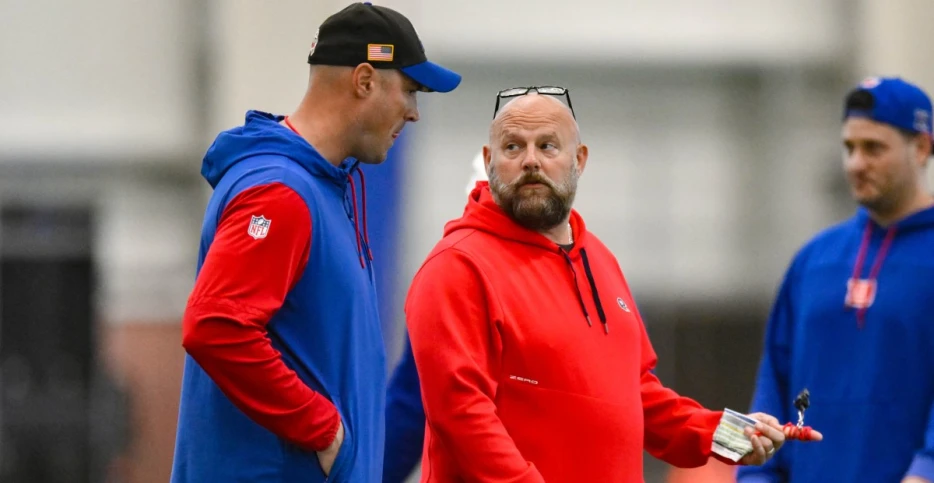 OC Mike Kafka will call plays for Giants