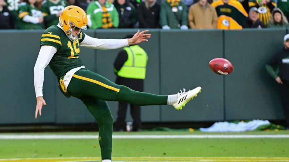 Packers sign punter to contract extension