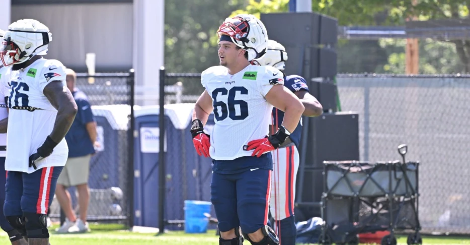 Patriots vs. Raiders Thursday injury report: Will Campbell added to list as limited participant