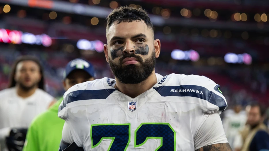 Seahawks, Abe Lucas agree to $46 million contract extension