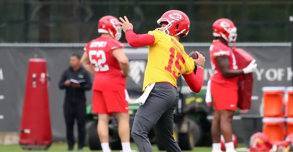 Arrowheadlines: Patrick Mahomes finding his deep ball will be the story of the season