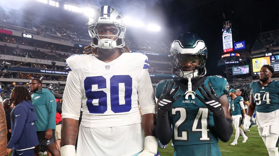 Cowboys’ Tyler Guyton throws left hook during block vs. Eagles