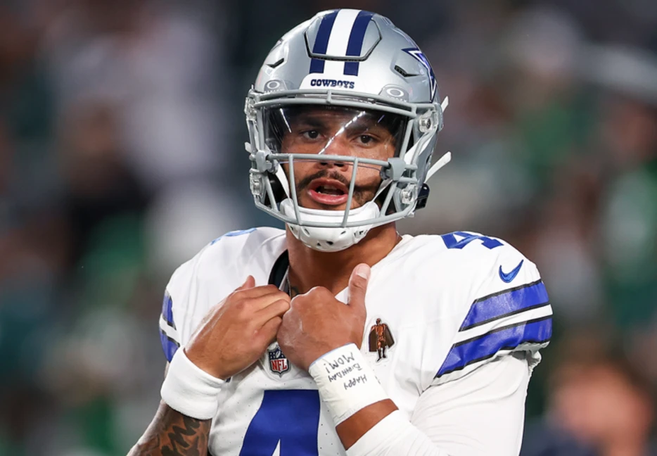Dak Prescott Honors His Late Mother On Her Birthday With Message On Wrist Tape Durng Eagles-Cowboys Game