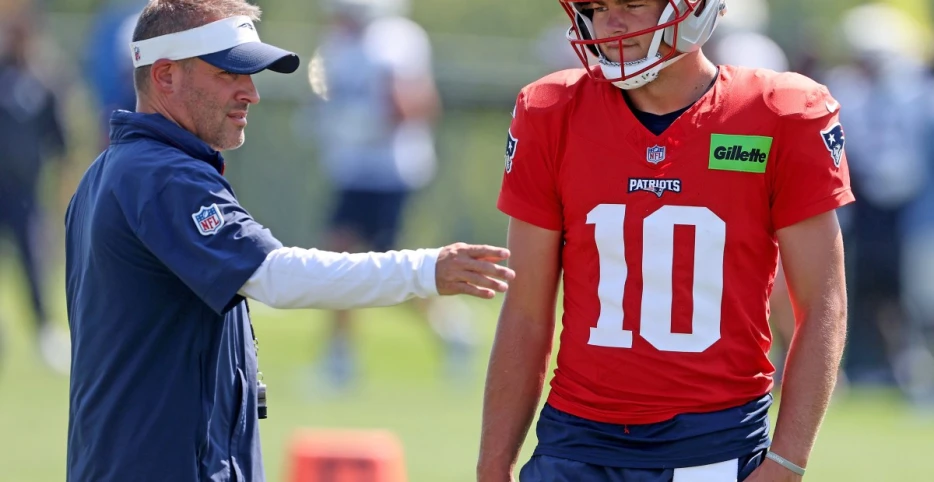 How has Drake Maye picked up Josh McDaniels’ offense?