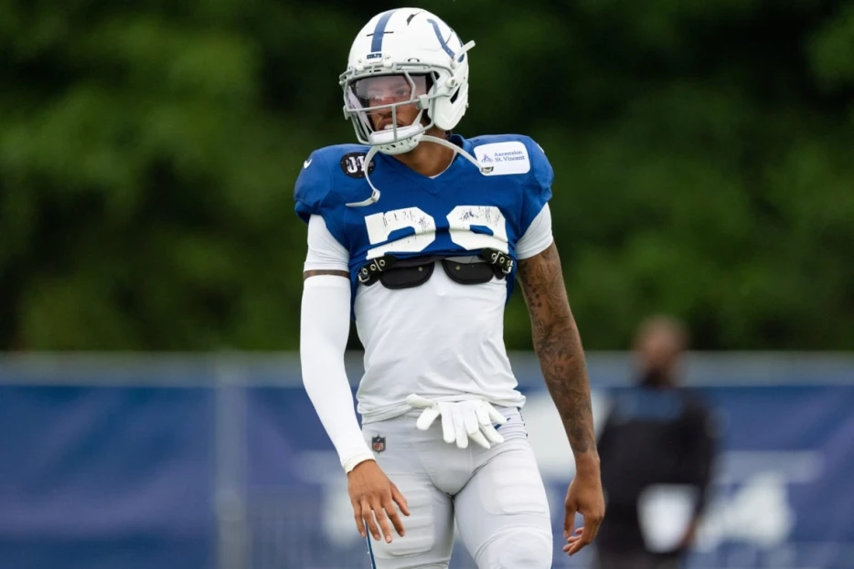 New Dolphins Cornerback, Indy Native, Has ‘Boulder’ On Shoulder In Week 1