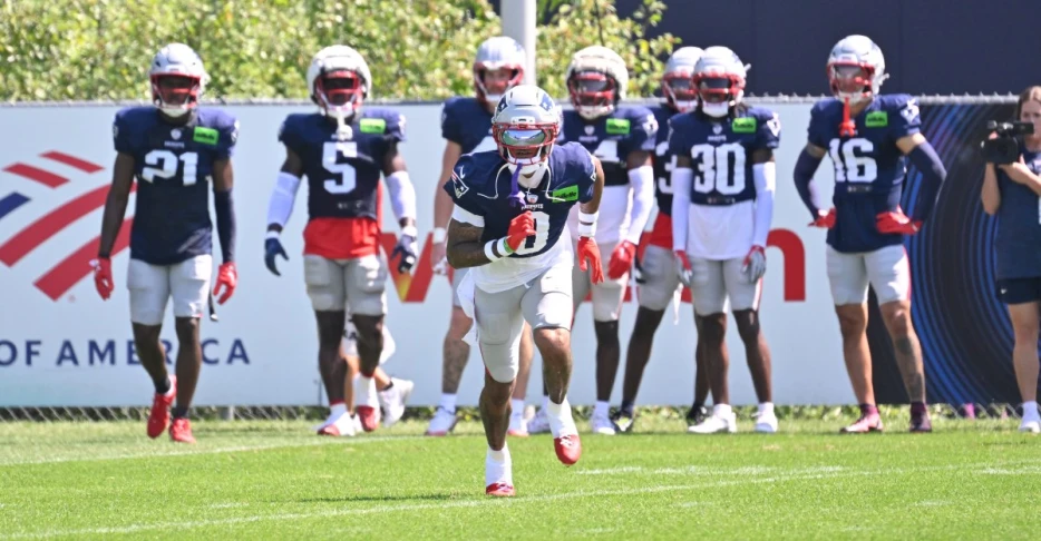 Patriots are going to run their defense, Christian Gonzalez or not