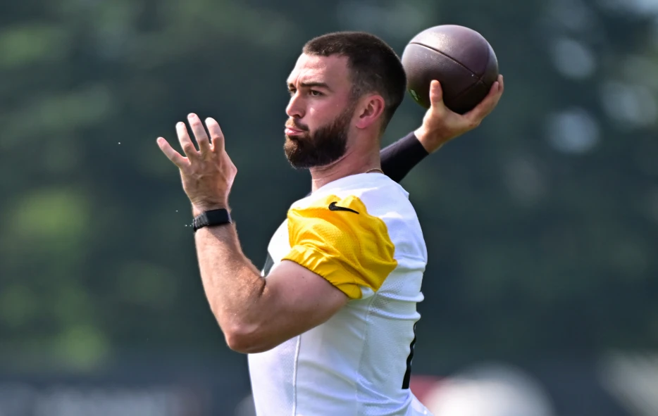 Steelers Quarterback Suffers Injury Ahead of Season Opener