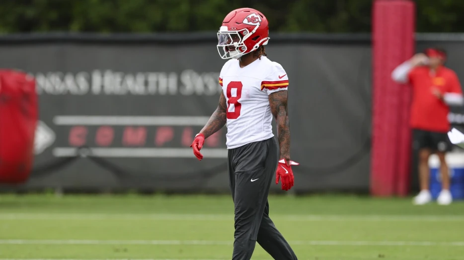CB Kristian Fulton returns to Chiefs practice