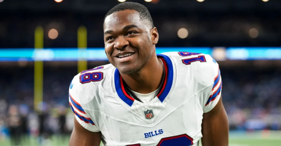 Former Buffalo wide receiver Amari Cooper announces retirement