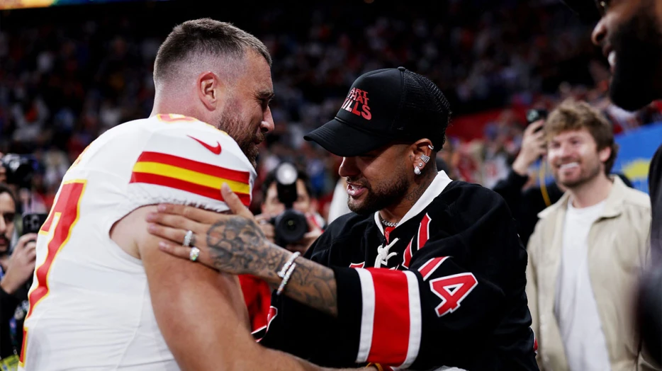 Odell Beckham Jr., Neymar catch up with Travis Kelce at Chiefs-Chargers