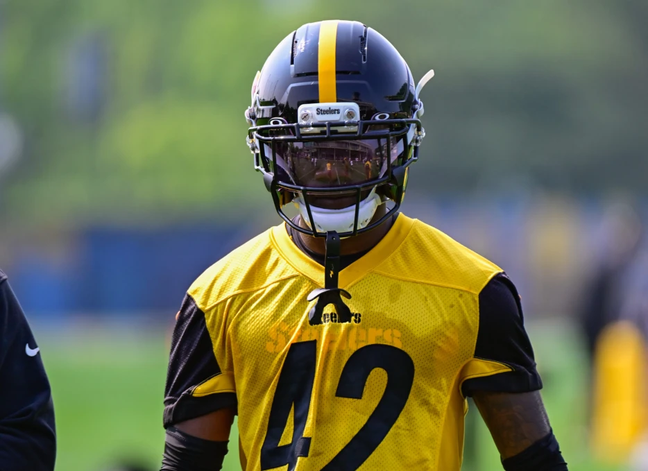 Steelers Elevate Cornerback from Practice Squad for Week 1 vs. NY Jets