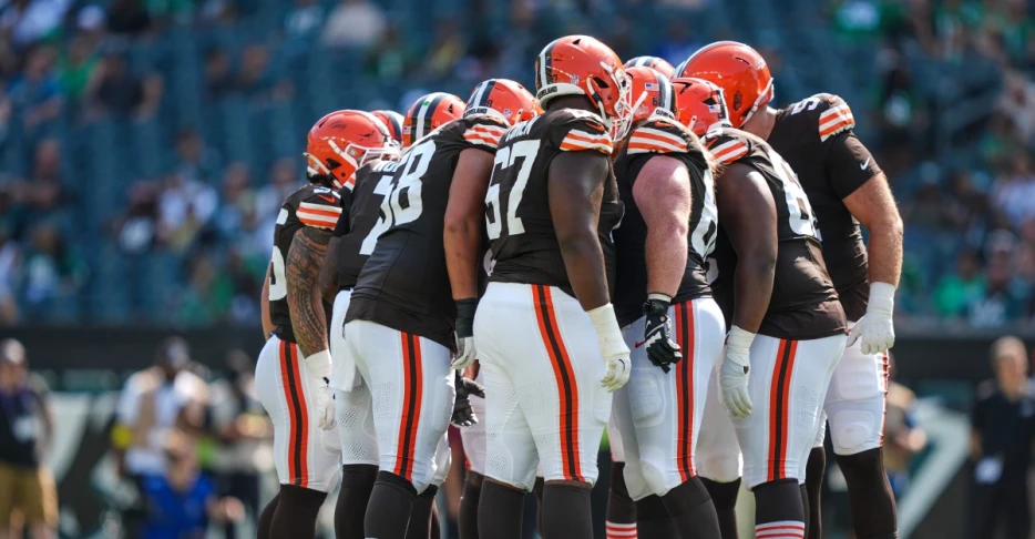 Browns roster: With Quinshon Judkins signed, what is the offensive depth chart missing?
