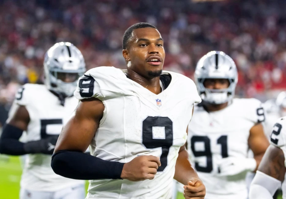 Raiders Daily: Favorable Battle in the Trenches, Added Depth at Shallow Positions