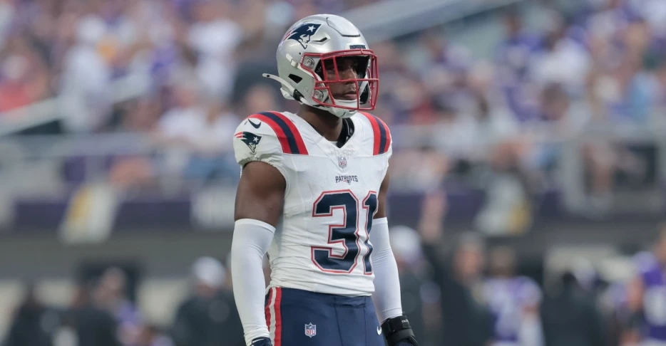 Sunday Patriots Notes: Week 1 brings trial by fire for the rookie class