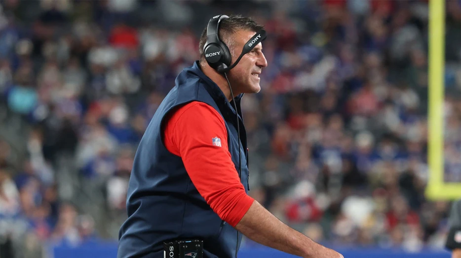 Bill Simmons pumps brakes on Patriots hype train after Raiders flop