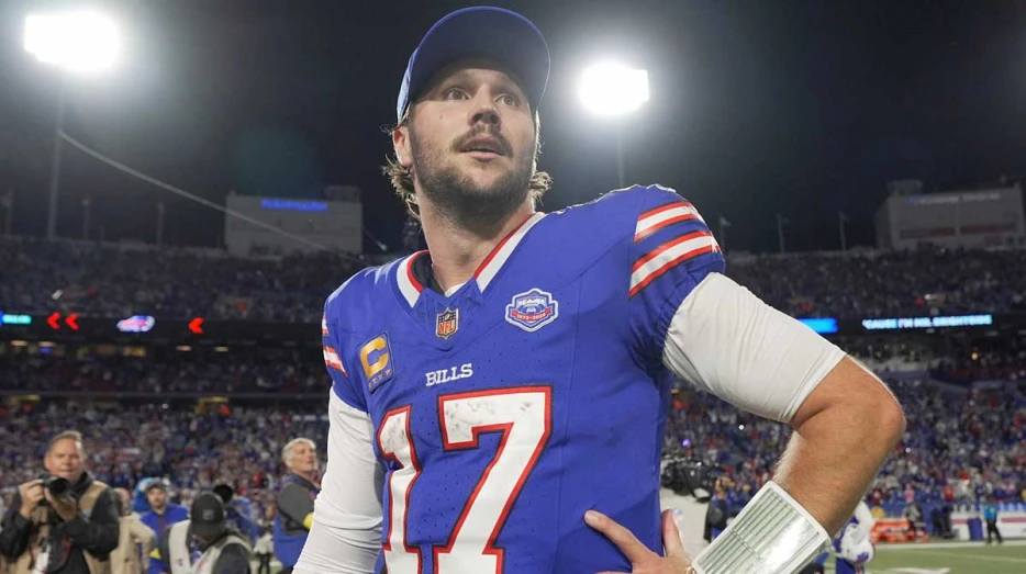 Bills’ Josh Allen passes Thurman Thomas in record books