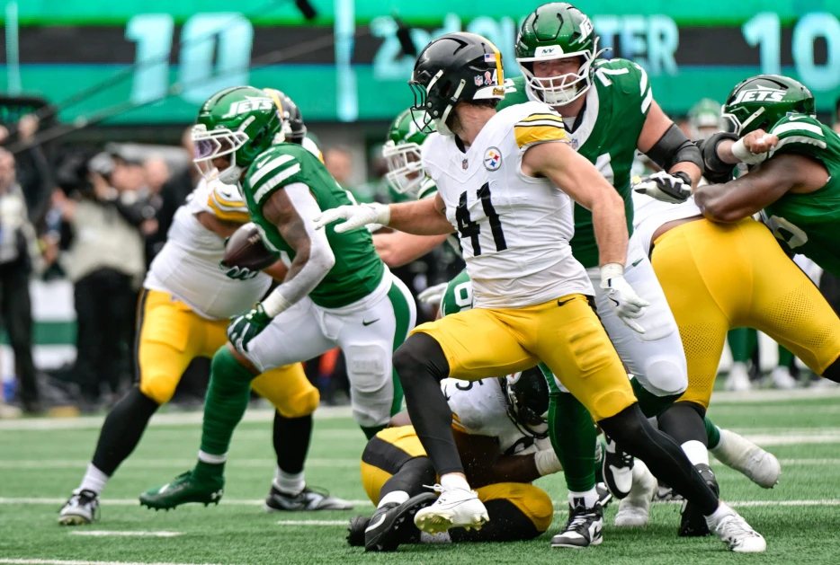 Former Steelers Defensive Lineman Rips Payton Wilson for ‘No-Show’ Performance vs. Jets