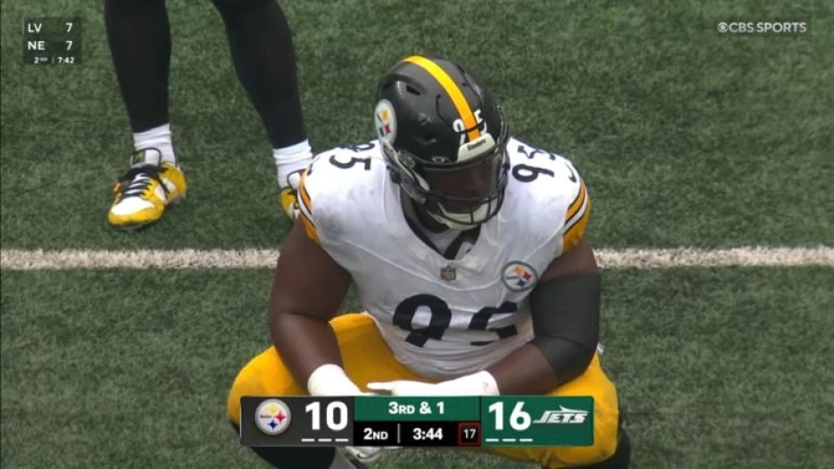 Keeanu Benton Must Be ‘A Little Bit Better’ Run Defender, Former Steelers DL Says: ‘Got To Play With Technique’