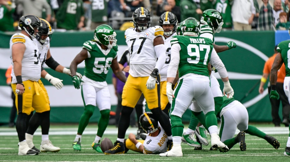 Key Steelers Offensive Lineman Struggles vs. Jets