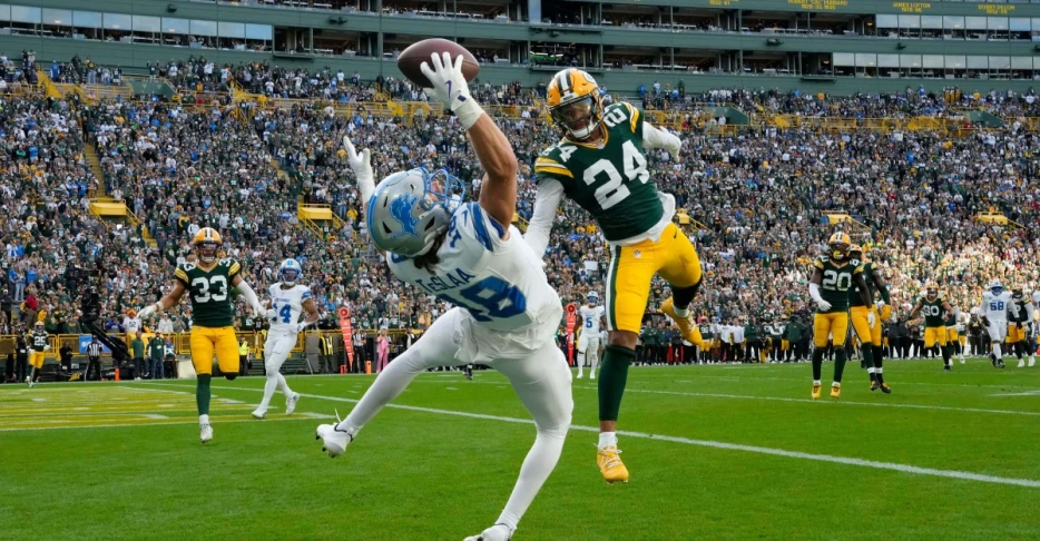 Lions Week 1 game ball: Rookie receiver scores first TD