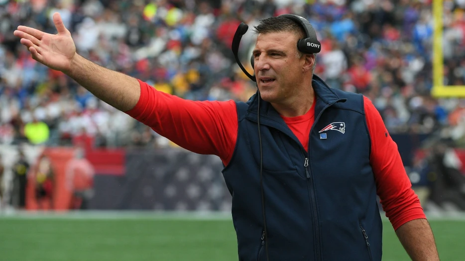 Patriots Given ‘C’ Grade For Rough Performance Against Raiders