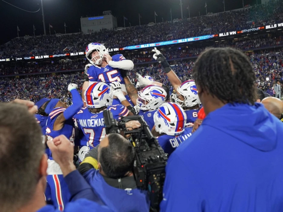 ‘We Got A New Coach?’: Bills Players Hilariously Admit Not Knowing Who Matt Prater Was