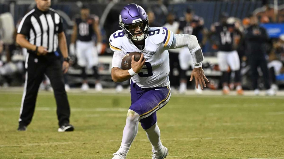 Aaron Rodgers who? J.J. McCarthy’s swagger in comeback proves Vikings right
