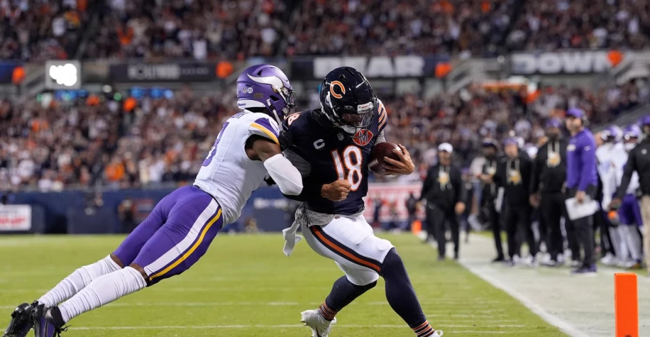 Bears start hot but collapse late in 27-24 loss to Vikings